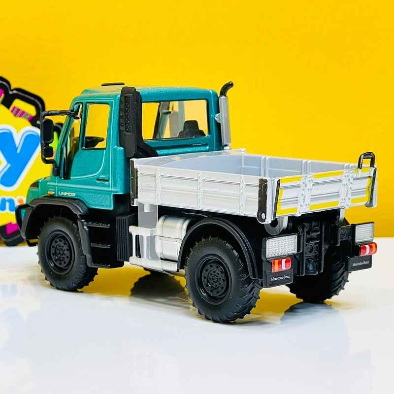 Maisto Diecast 1:36 Mercedes Benz Unimog Dump Truck