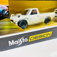 Maisto 1973 Datsun 620 Pickup with Nissan Skyline R34 & Trailer Set