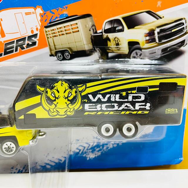 2014 Chevy Silverado 1500 Z71 Pickup Truck with Wild Boar Trailer