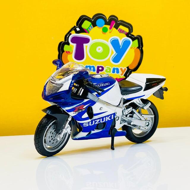 Bburago 1:18 Diecast Suzuki GSX-R750