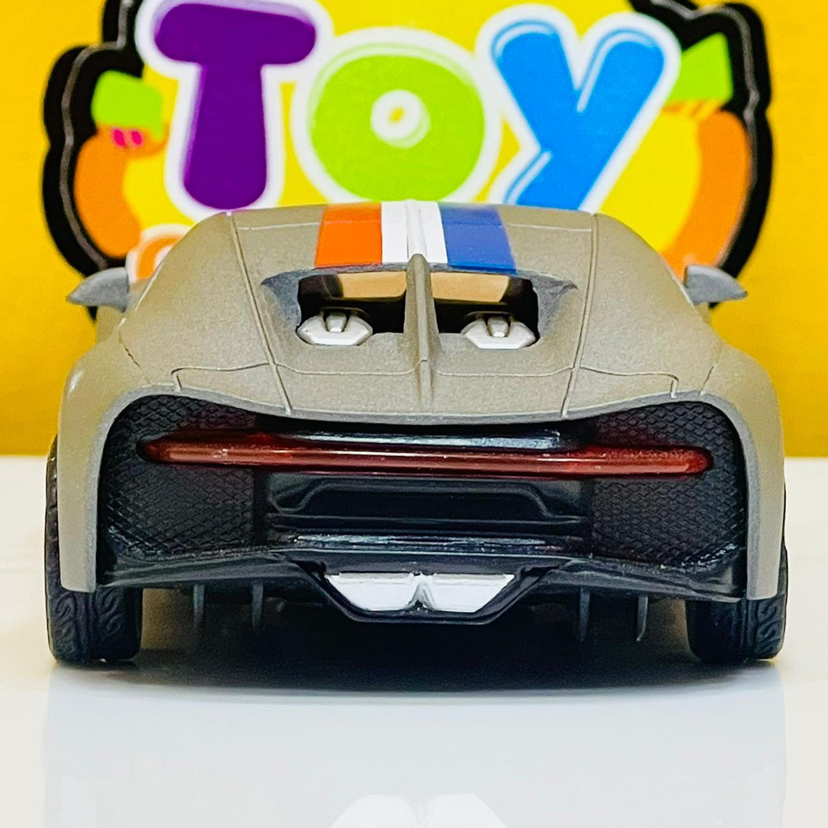 1:36 Scale Diecast Bugatti Chiron Style Car