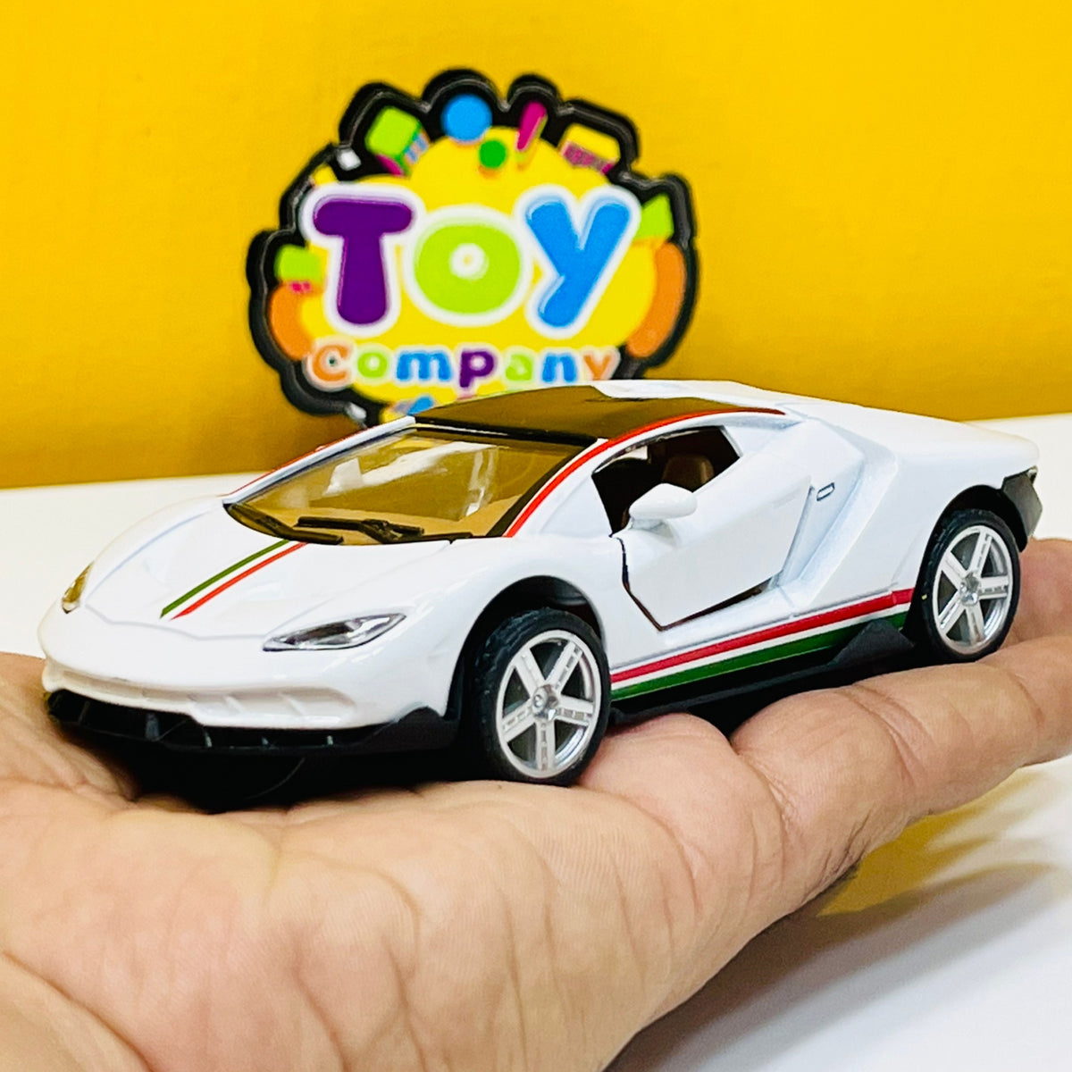 1:36 Scale Diecast Aventador Style Sports Car