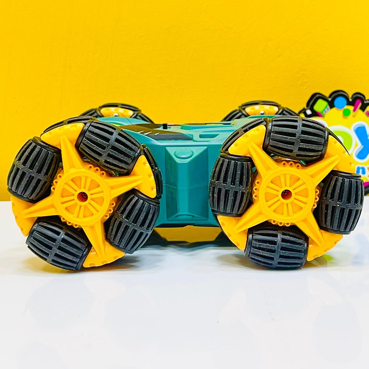 2.4G Dance Monster RC Stunt Car