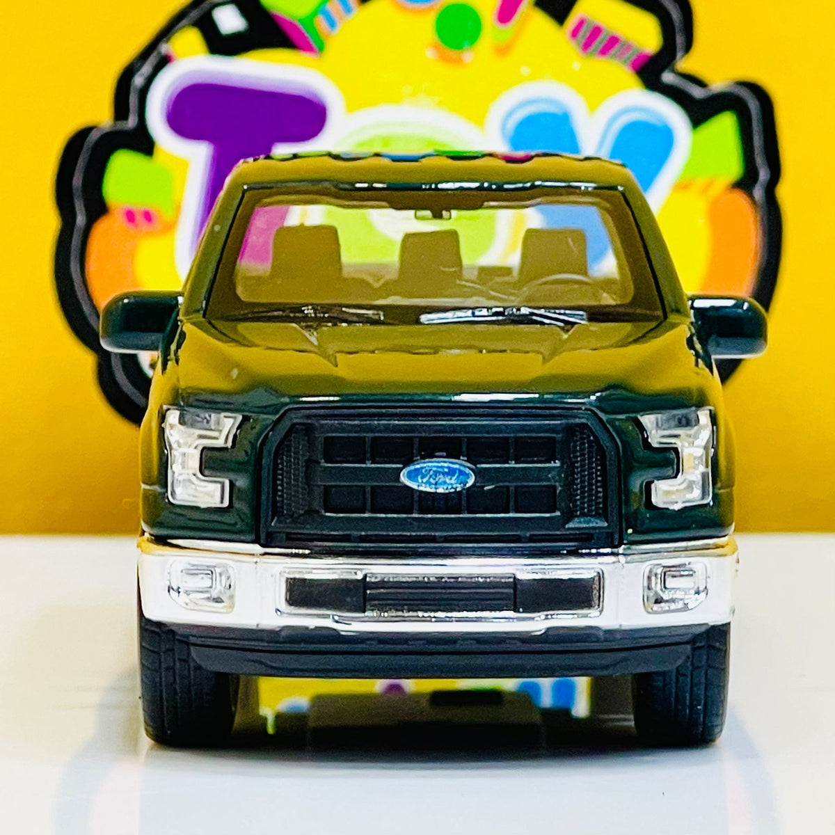 1:36 Ford F150 Truck by WELLY