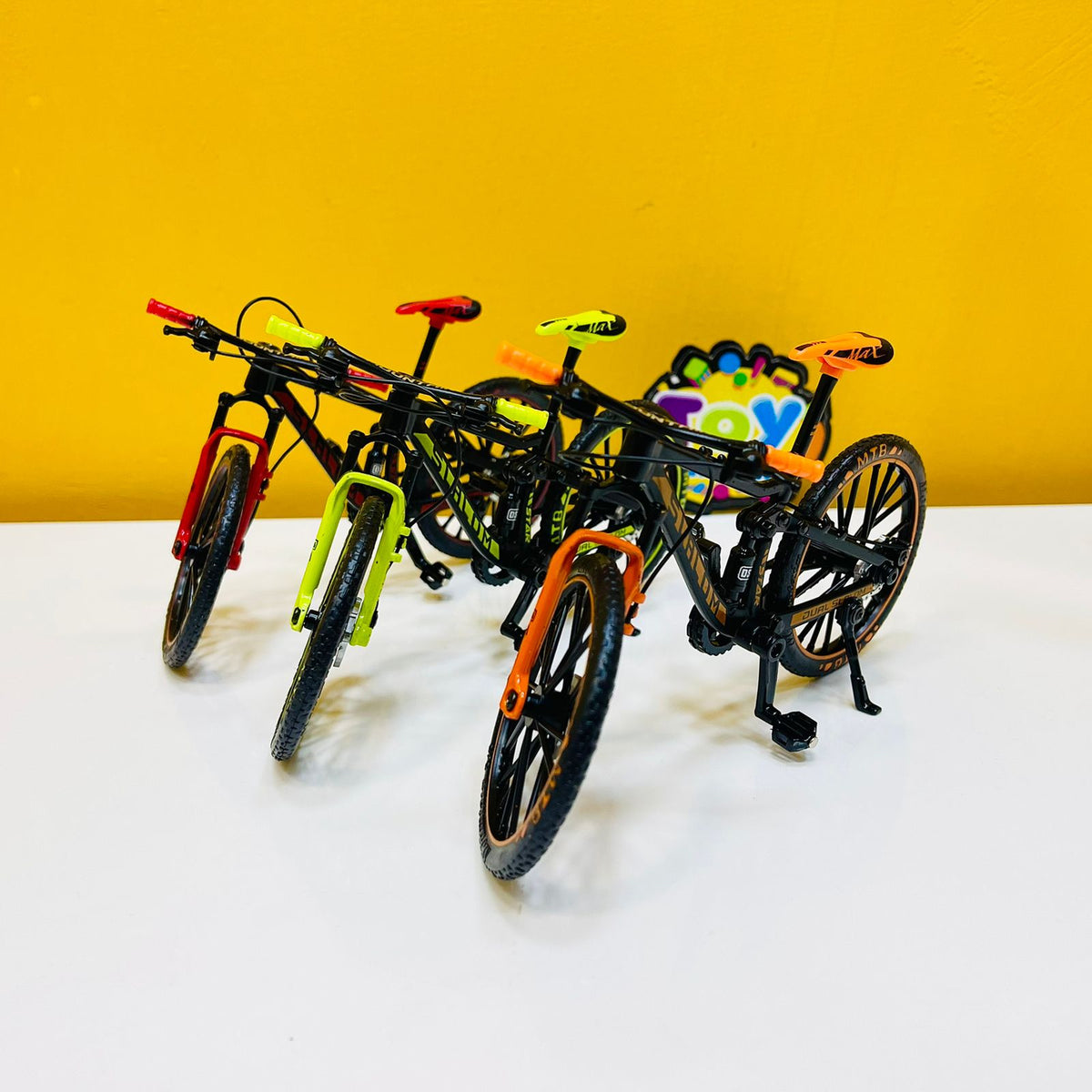 1:10 Scale Racing Diecast Metal Bicycle