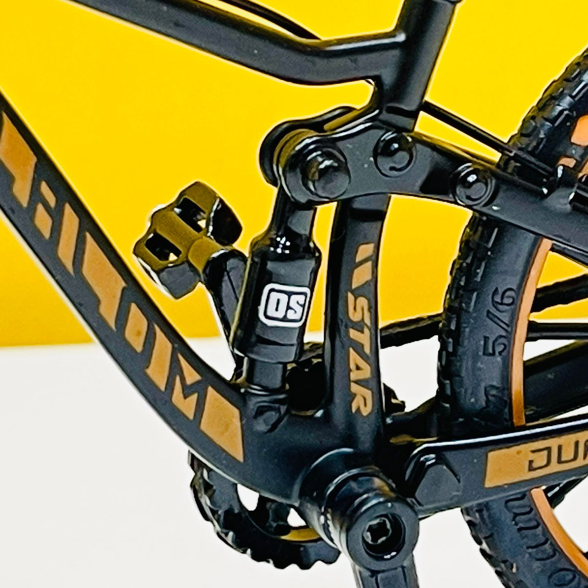 1:10 Scale Racing Diecast Metal Bicycle