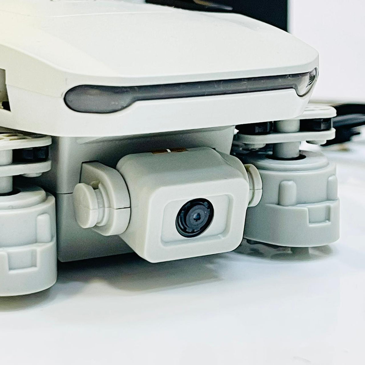 Foldable VANGUARD RC HD Camera Drone