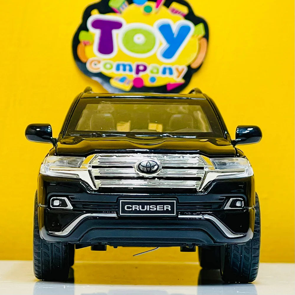 1:32 Diecast Land Crusier V8 Model Car