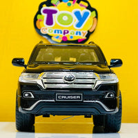 Die-cast 1:32 Scale Land Cruiser V8