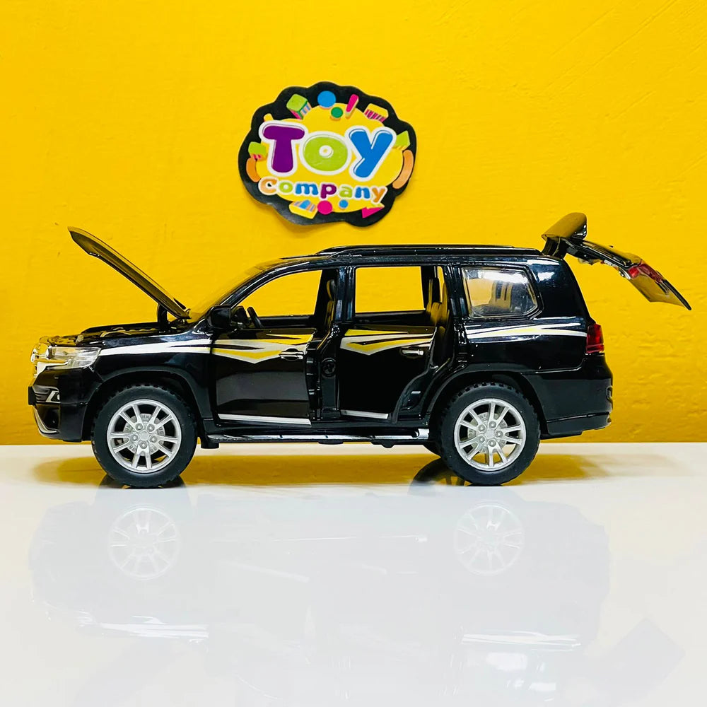 1:32 Diecast Land Crusier V8 Model Car