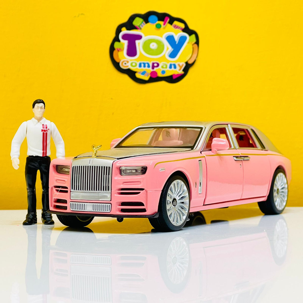1:32 Diecast Metal Rolls Royce Phantom with a Minature