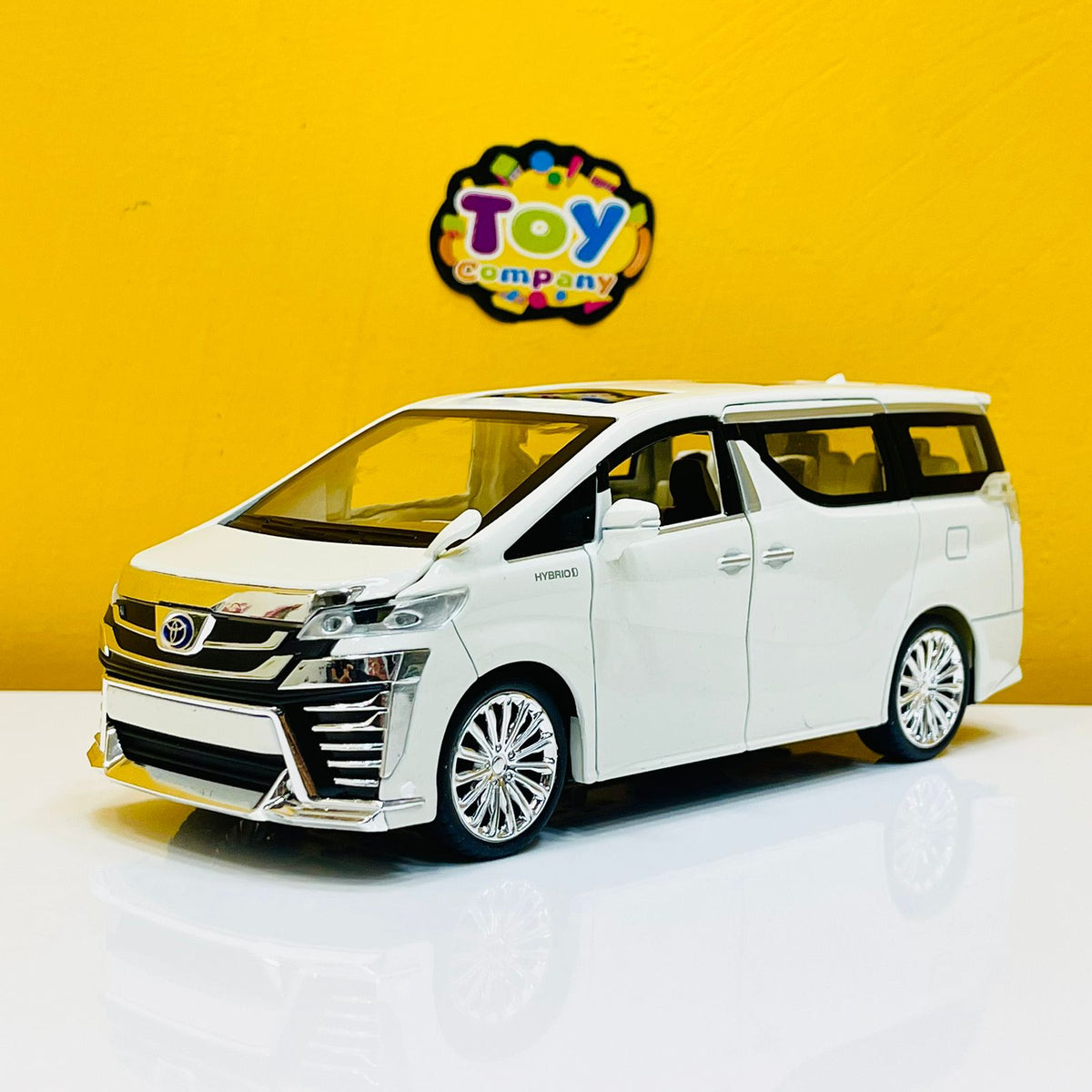 1:24 Diecast Toyota Velfire MPV Van