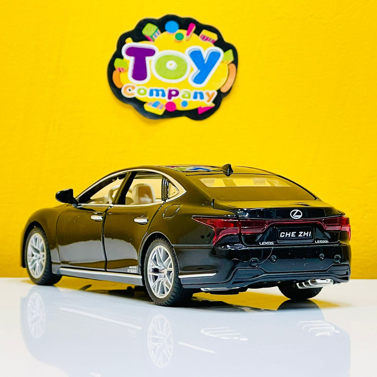 1:32 Diecast Lexus LS500H - Hybrid