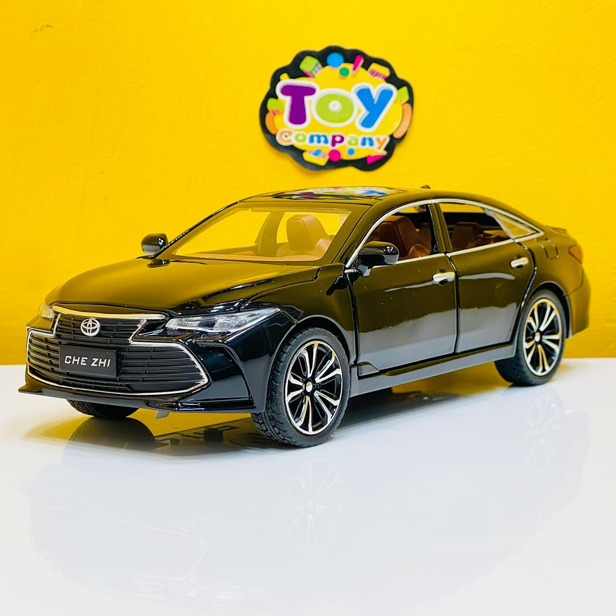 1:24 Diecast Toyota Avalon Model Car