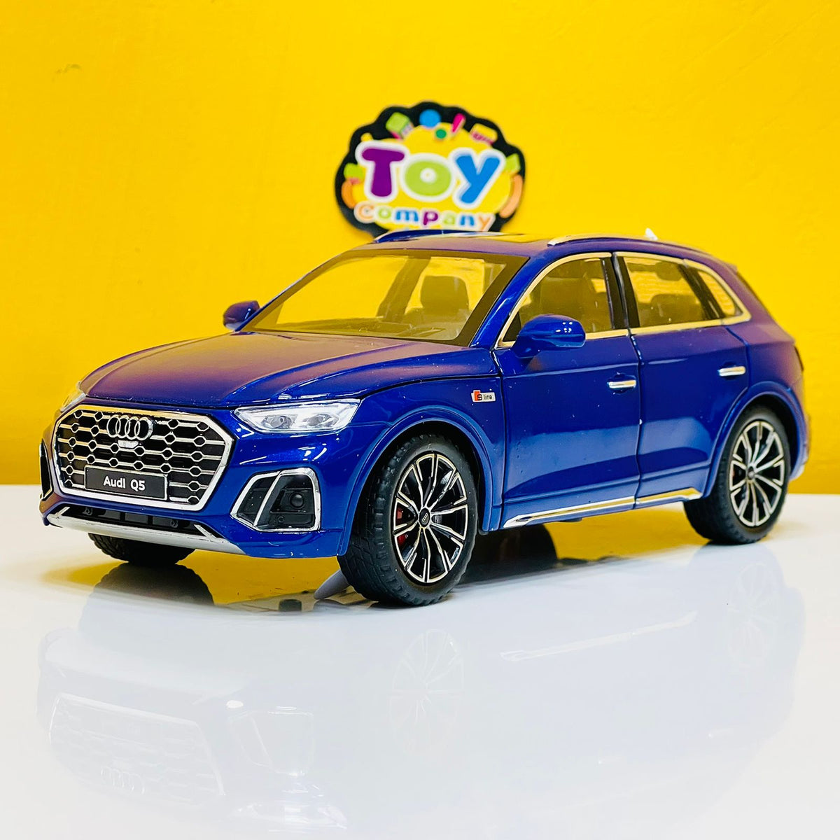 1:24 Diecast Audi Q5 - Licensed model