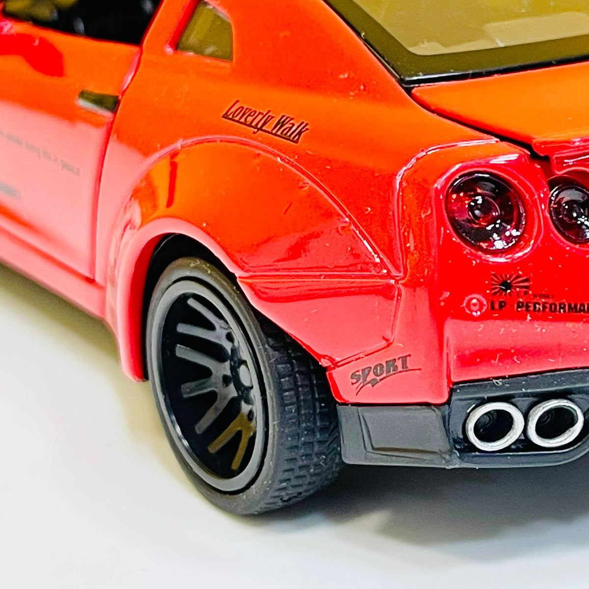 1:32 Diecast Nissan GTR NISMO
