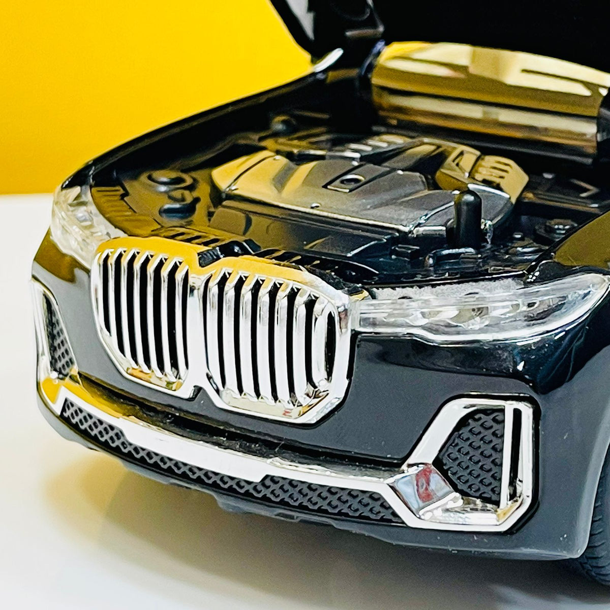 1:24 Diecast Luxury BMW X7