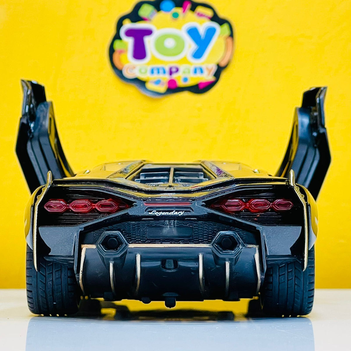 1:24 Diecast Lamborghini SIAN 63