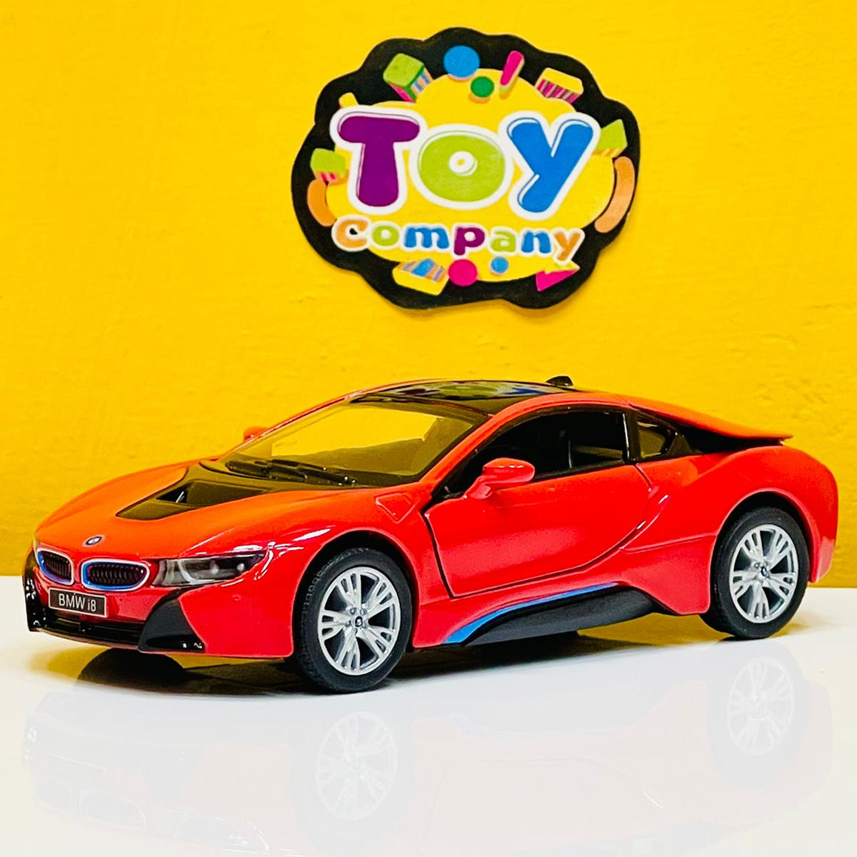 Kinsmart 1:36 BMW I8