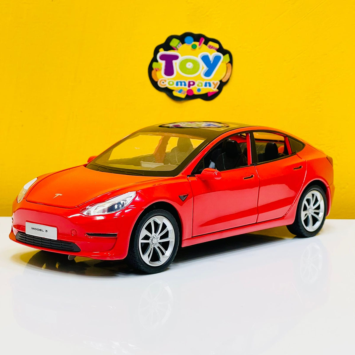 Tesla Model 3 Diecast Model Car 1:24 scale