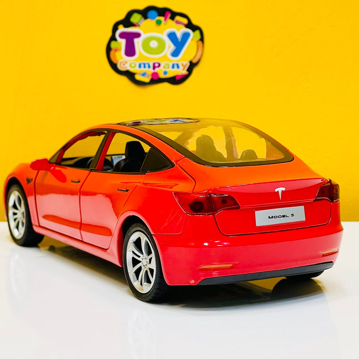 Tesla Model 3 Diecast Model Car 1:24 scale