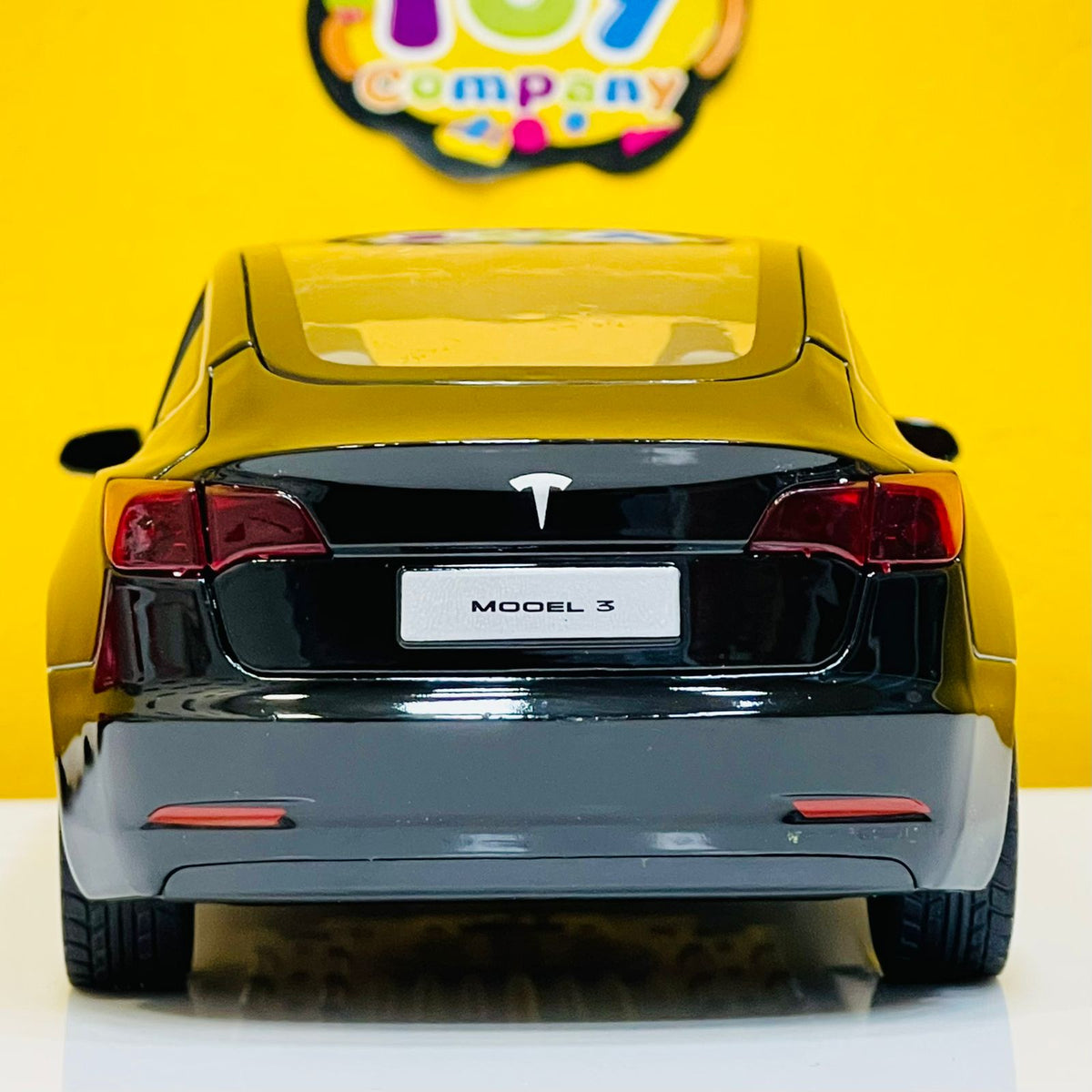 Tesla Model 3 Diecast Model Car 1:24 scale
