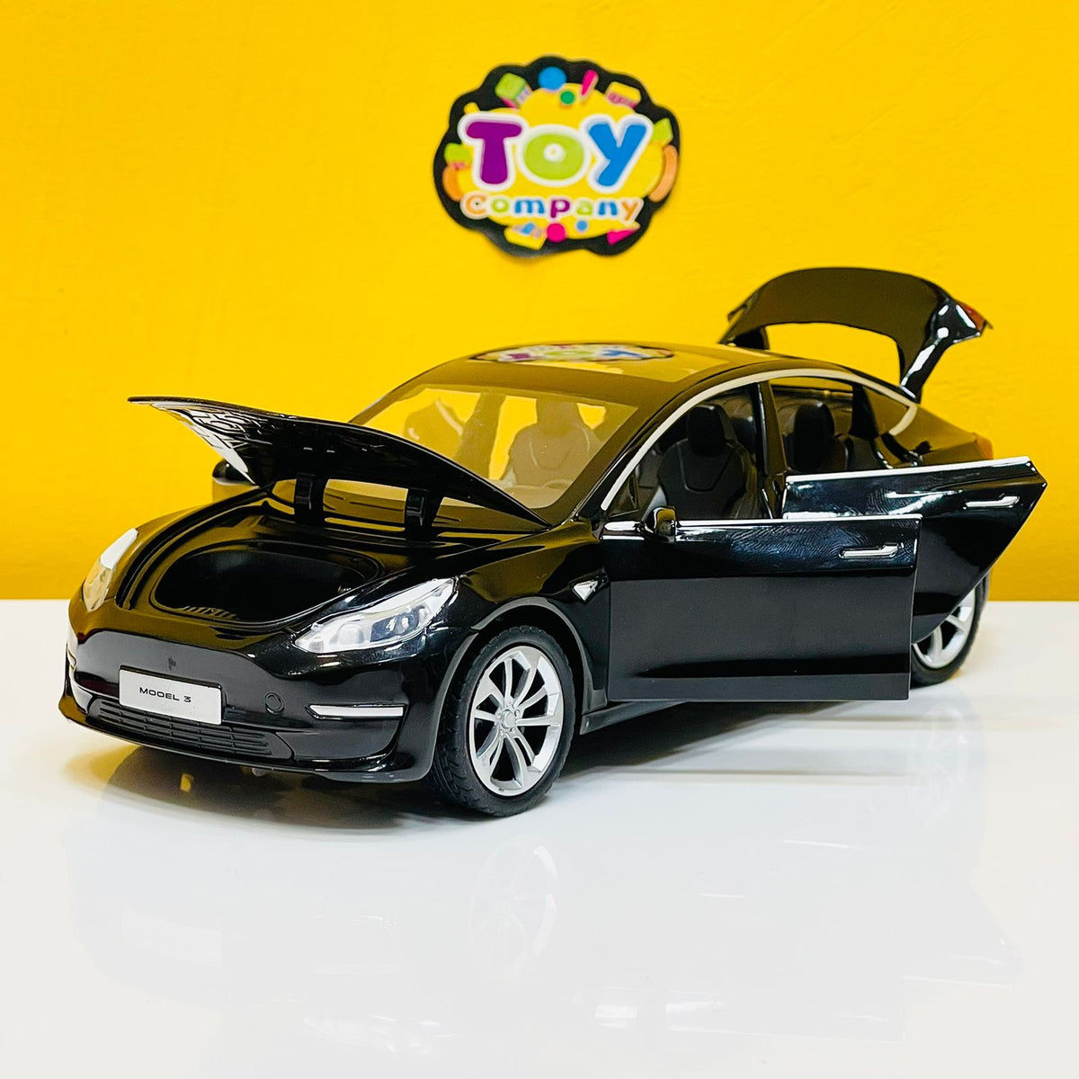 Tesla Model 3 Diecast Model Car 1:24 scale