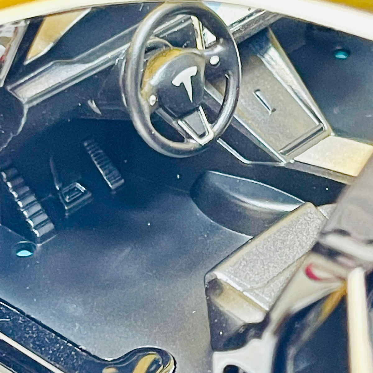 Tesla Model 3 Diecast Model Car 1:24 scale