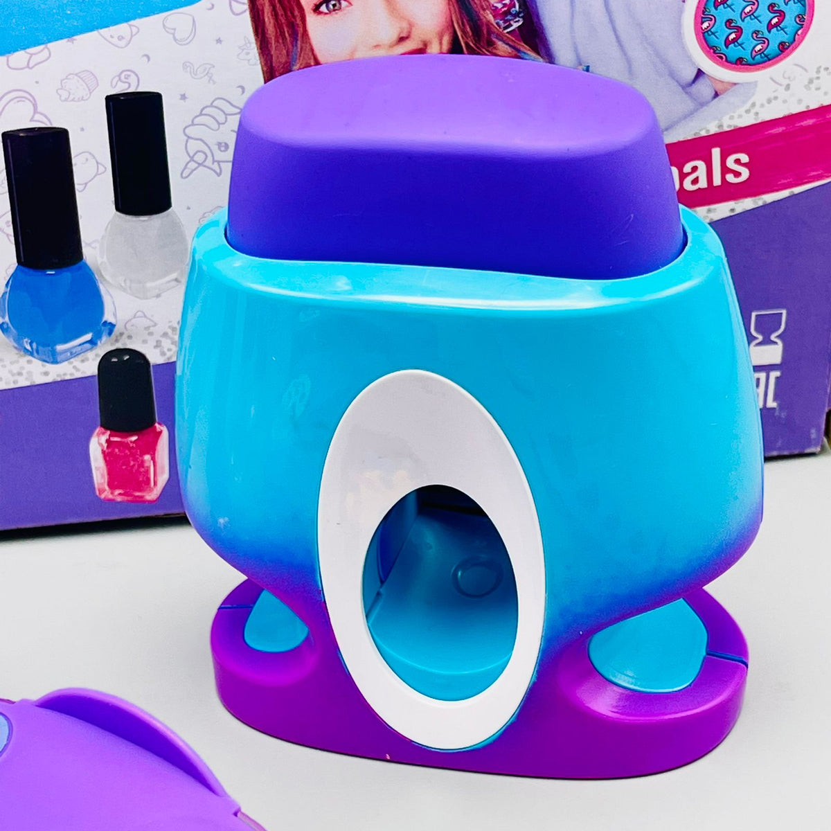 Cool Maker Go Glam Nail Stamper Studio