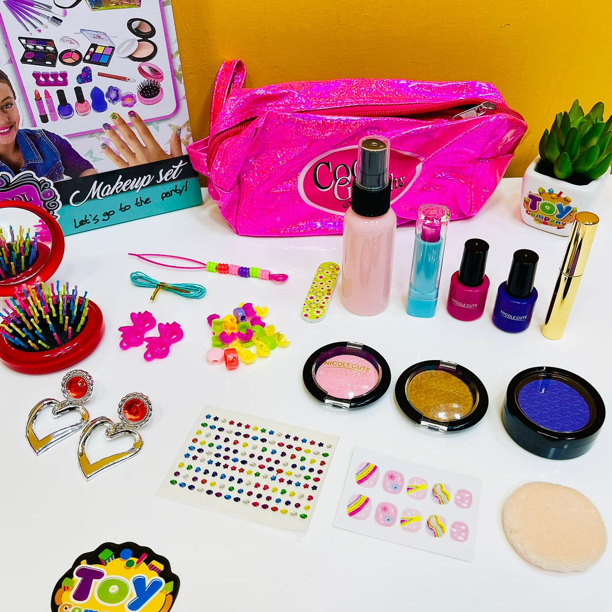 Pretend Play Cool Garnishy Makeup Set