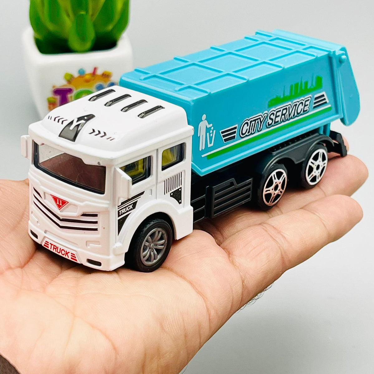 1pc Diecast Metal Construction Truck - Assortment