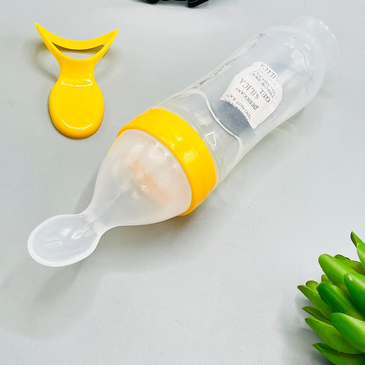 240ml Smart Silicone Baby Feeding Bottle