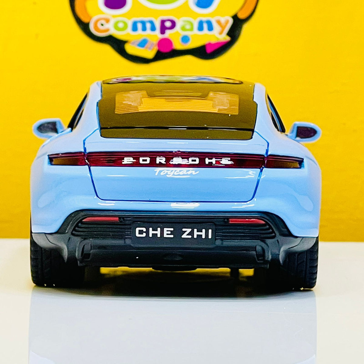 1:32 Diecast Porsche Taycan Model Car