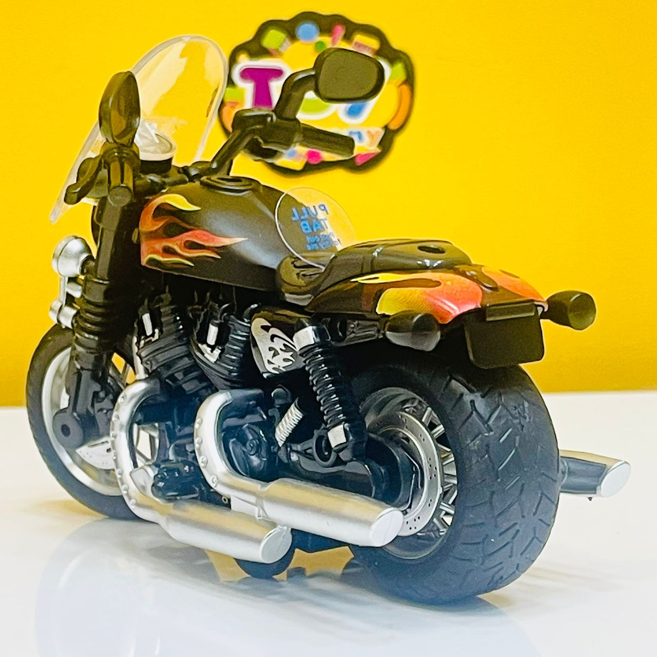 1:12 Classic Diecast Metal Bike with Front Glass