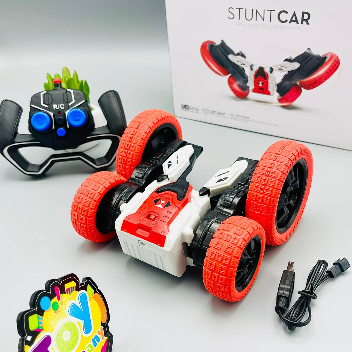 Double-Sided Deformation RC Stunt Car
