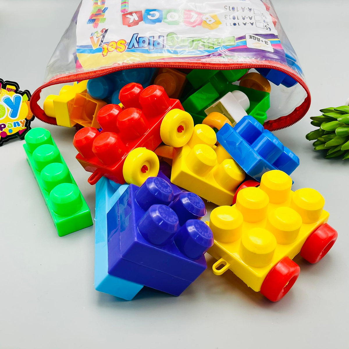 Large Sized Building Blocks Play Set