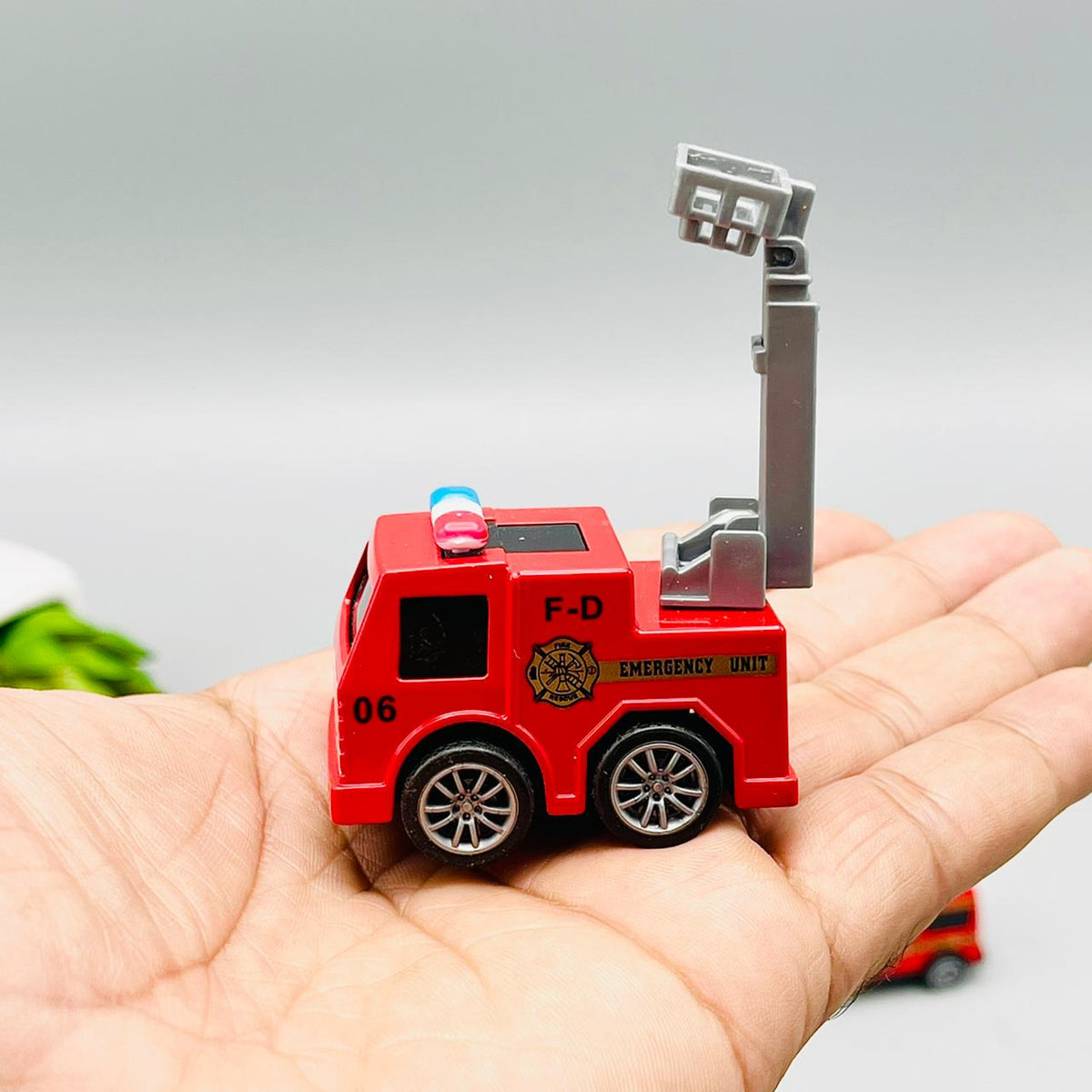 Diecast Metal High Speed Fire Vehicles - Pack of 6