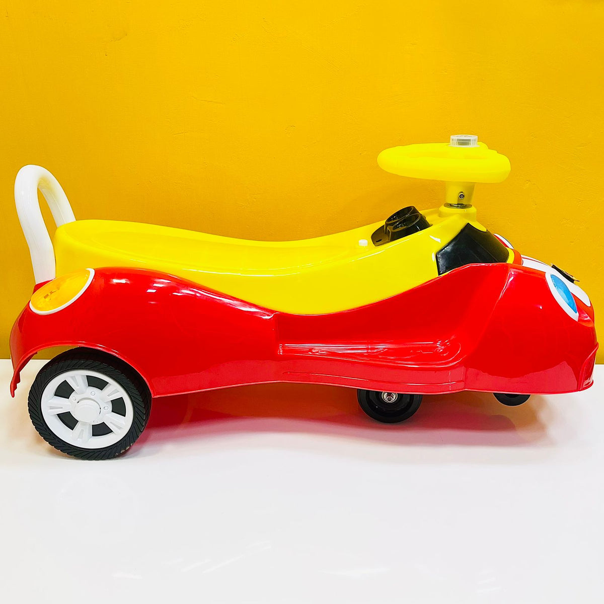Dolphin Ride-On Twister Car