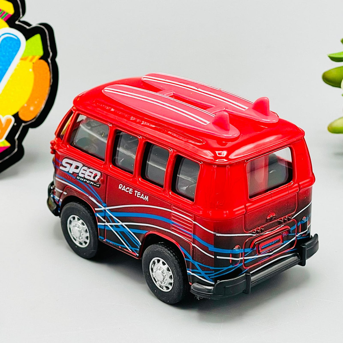 1:36 Diecast Volkswagen Bus Toy