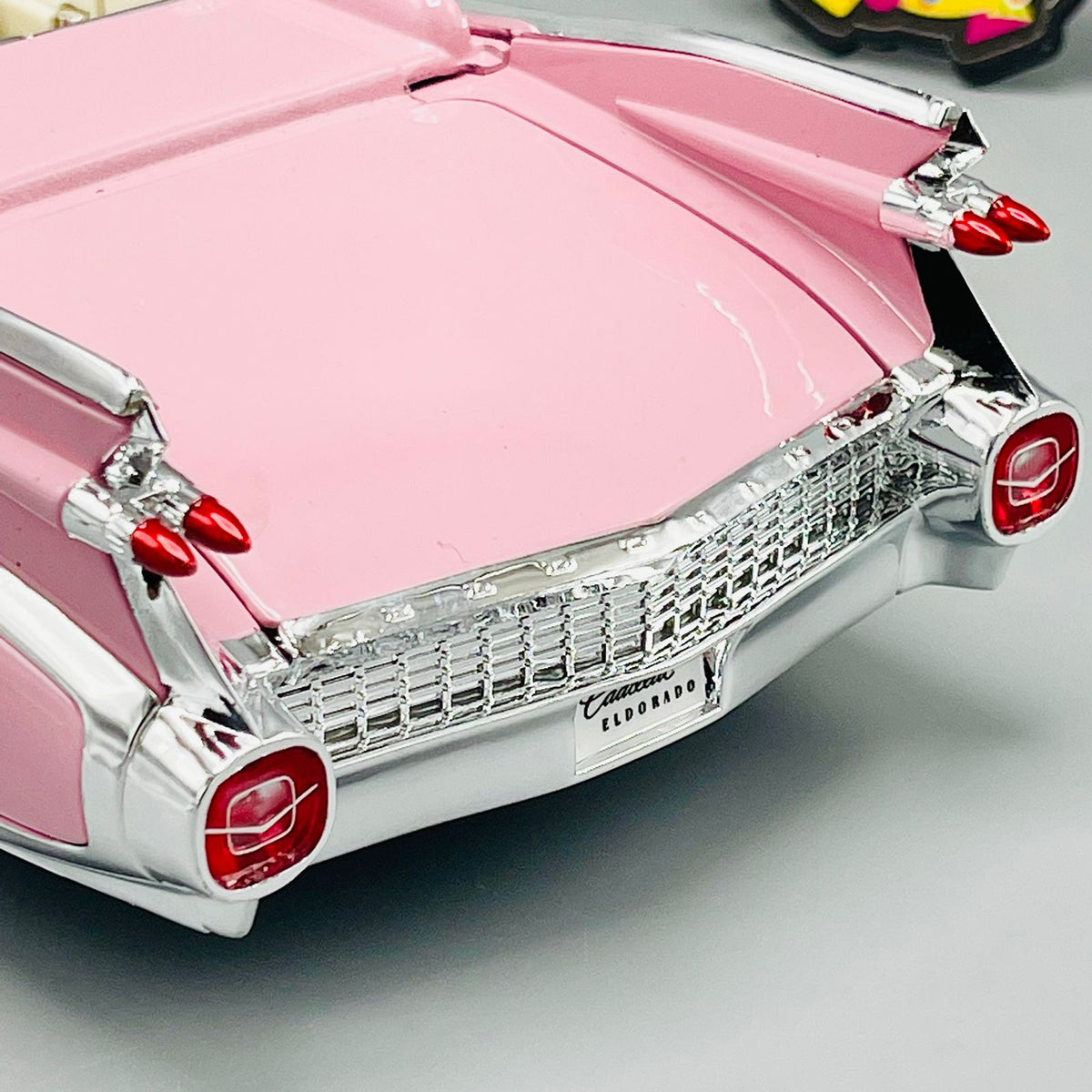 Maisto 1:18 Premier Edition 1959 Cadillac Eldorado Biarritz