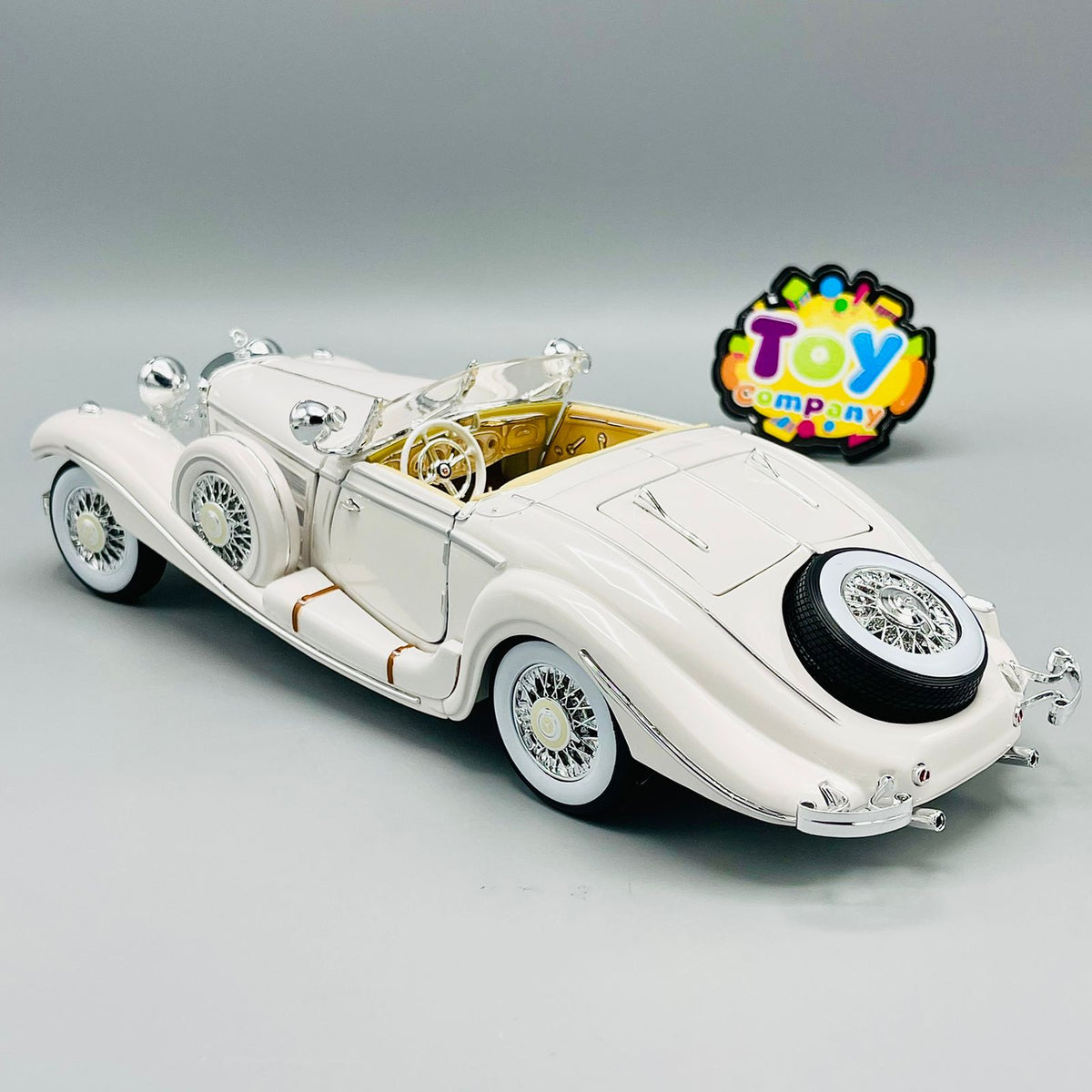 Maisto 1:18 Premier Edition 1936 Mercedez K Typ Specialroadster