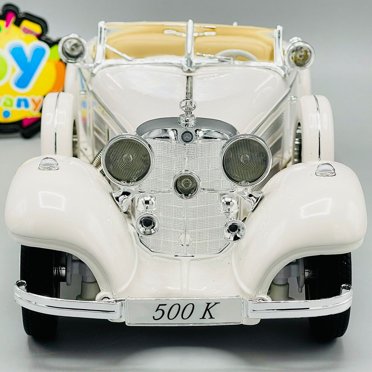 Maisto 1:18 Premier Edition 1936 Mercedez K Typ Specialroadster