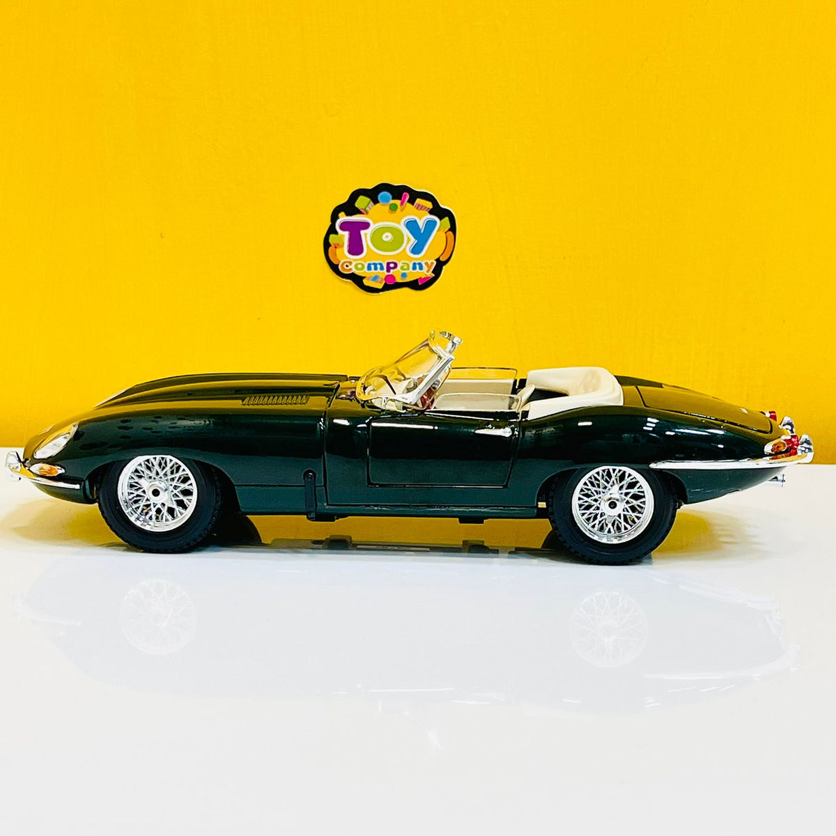 Bburago 1:18 Jaguar E-Type Cabriolet