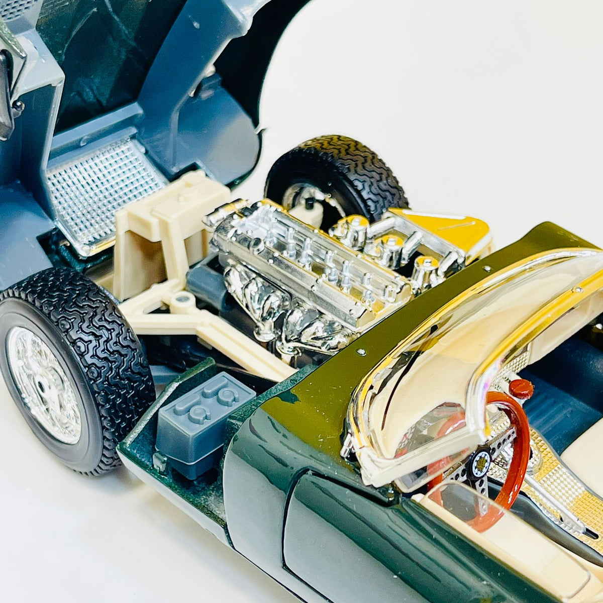 Bburago 1:18 Jaguar E-Type Cabriolet