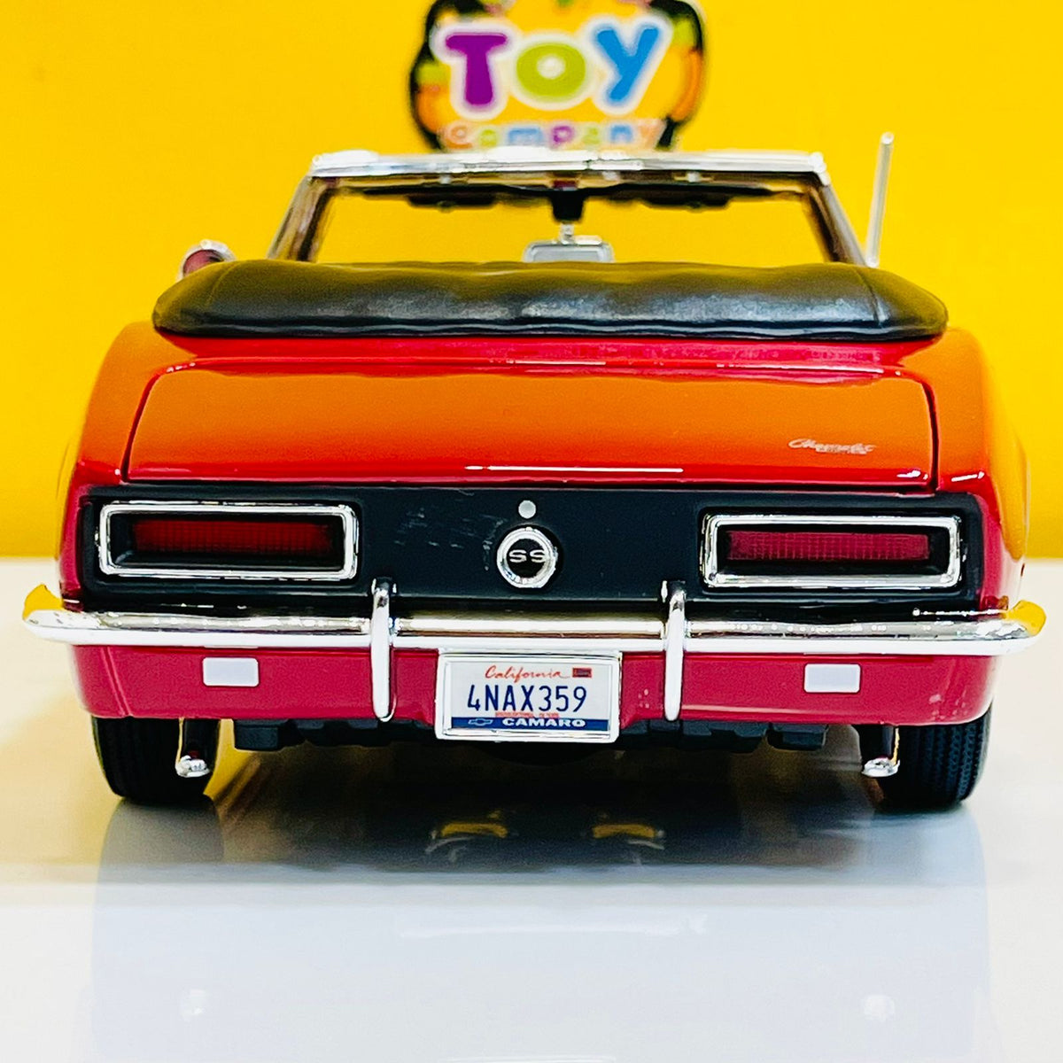 Maisto 1:18 Special Edition 1967 Chevrolet Camaro