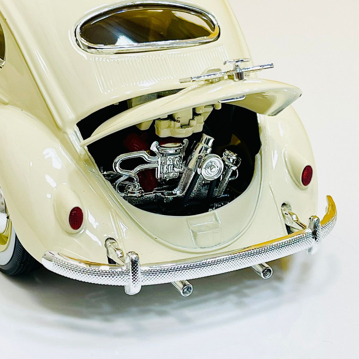 Bburago 1:18 1955 Volkswagen Kafer-Beetle