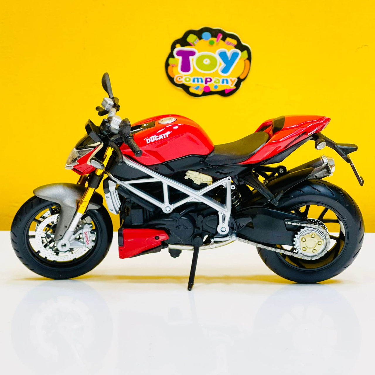 Maisto Diecast 1:12 Ducati Streetfighter-S Model Bike