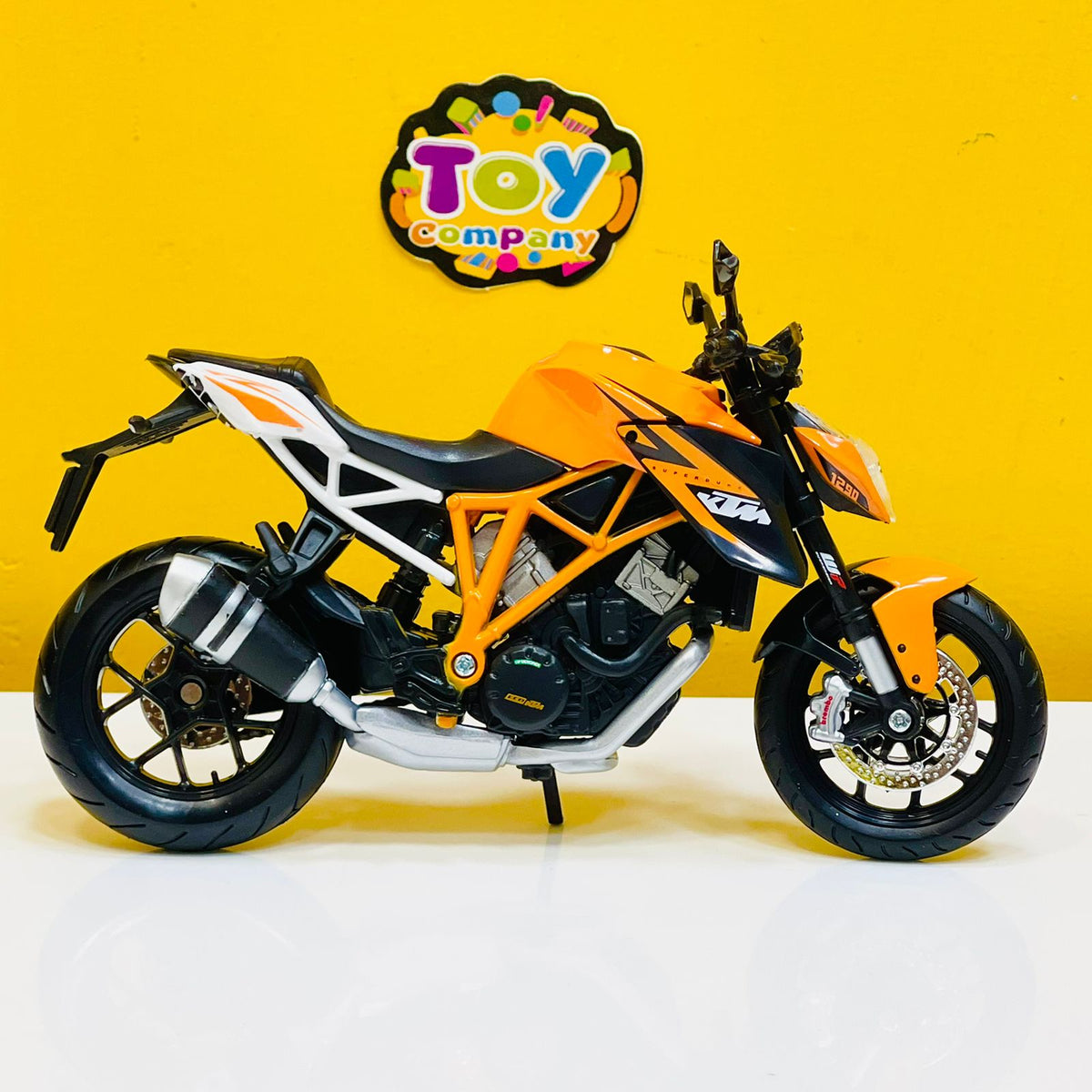 Maisto Diecast 1:12 KTM 1290 Super Duke-R Model Bike