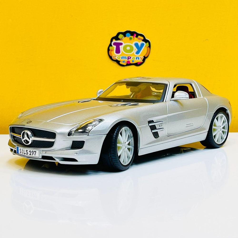 Maisto 1:18 Mercedes-Benz SLS AMG Model Car
