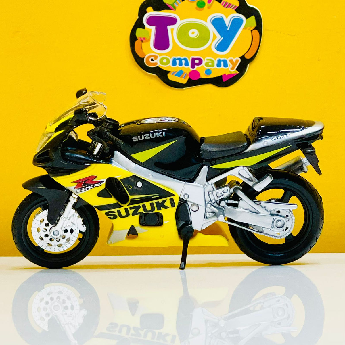 Maisto 1:18 Suzuki GSX-R600